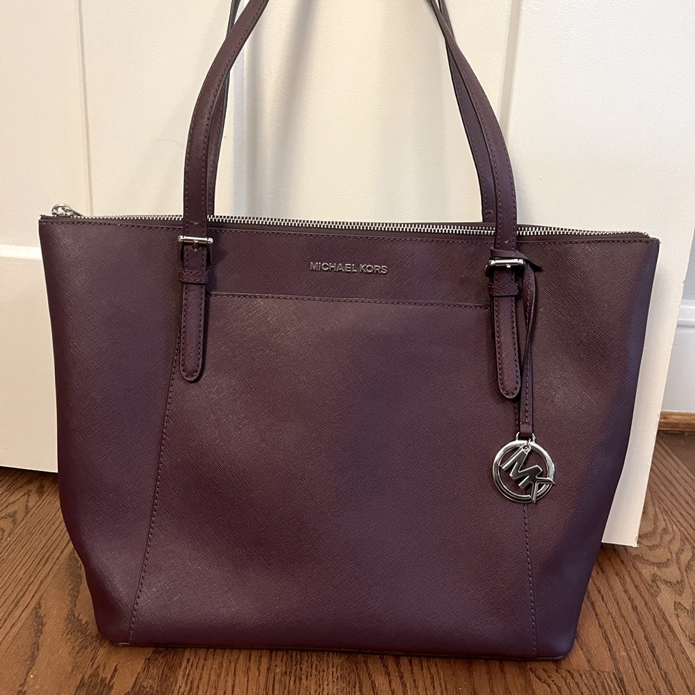 Michael Kors Purple Jet Set Leather Tote